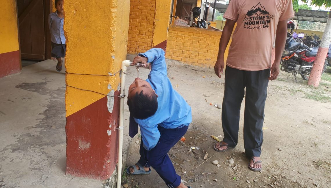 Student using tapstand